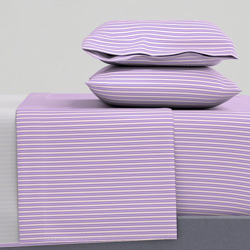 Stripes Cream on Purple Blue L SMALL 1x1 (wallpaper 1.7x1.7)