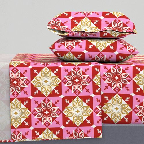 L - Snow Stitcher - Christmas snowflakes and holiday quilting patchwork