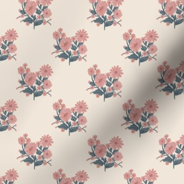 small cottagecore painterly daisy in pink and beige with dark green