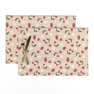 Spring Strawberry in Tan