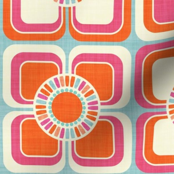 Groovy 70s Retro Floral