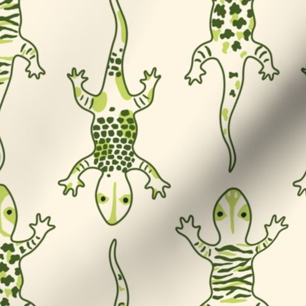 L - Modern Graphic Boho Geckos in Tropical Jungle Style - green beige
