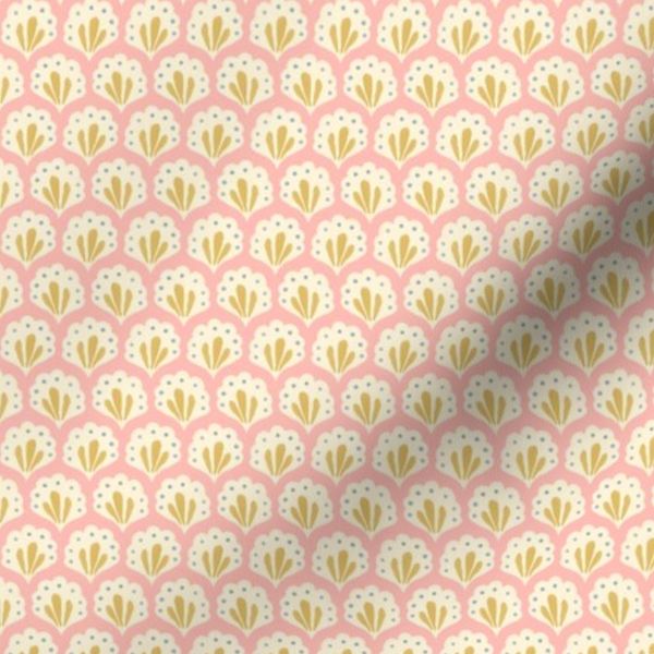 ROMANTIC VINTAGE SCALLOP PINK SMALL