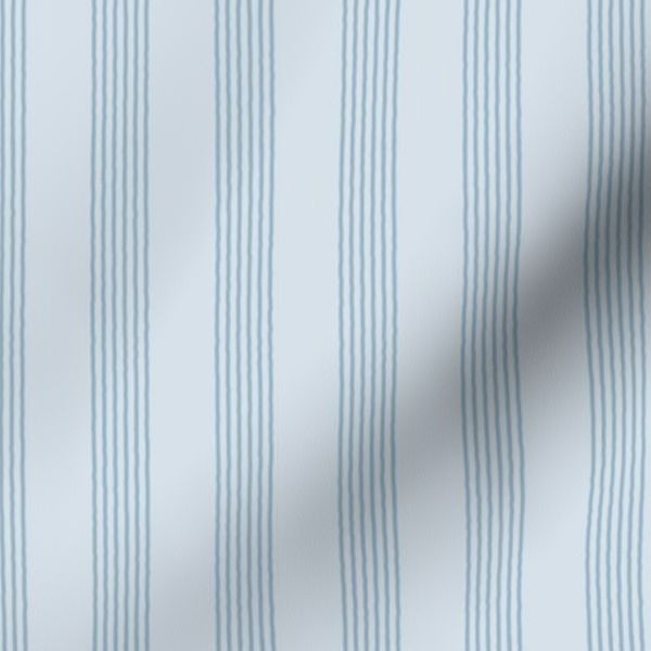Rough Stripes Powder Blue And Sea Salt Small