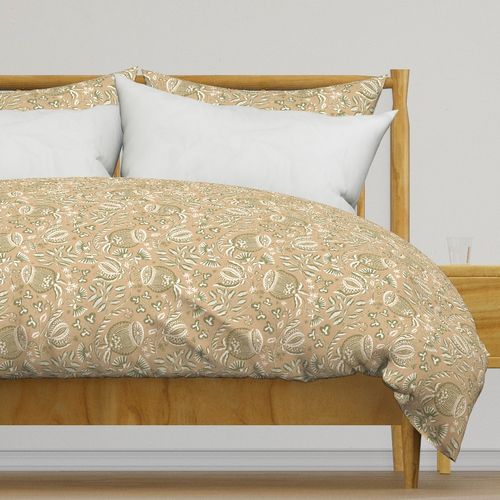 Modern Jacobean Botanicals Heritage Seedpods Flowing Chintz Sand Green