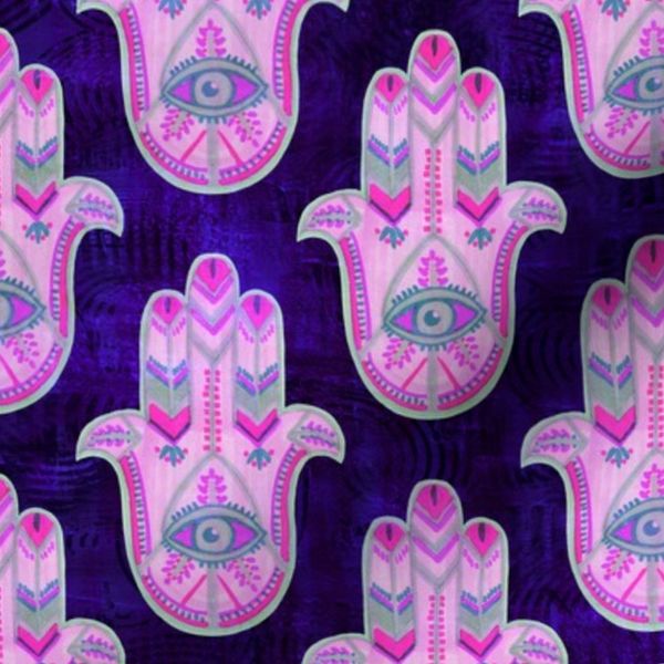 Hamsa Woman's Eye Purple