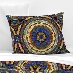 Golden Charm - Large Medallion